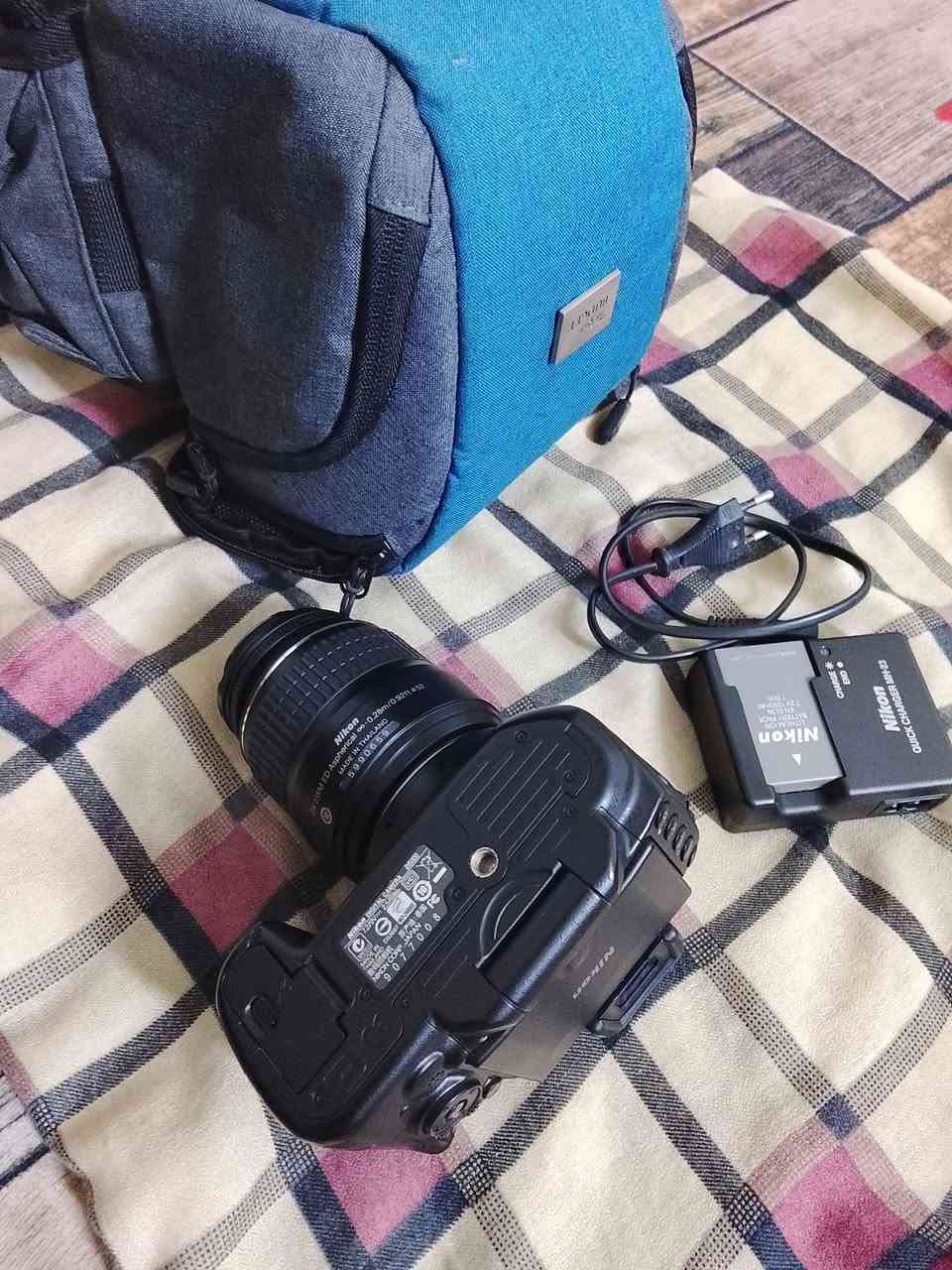 نيكون d5000 سعر 250 الف مكان حي البنوك 
***********
