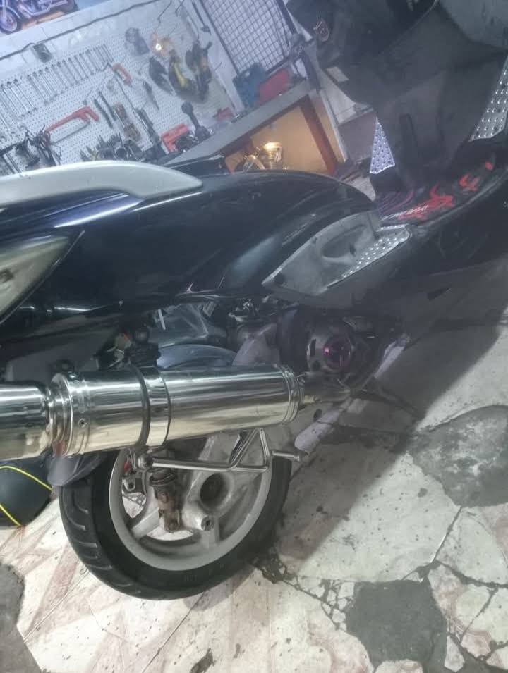 شبابنه هاي دراجات لبيع سكنس كابريتر 450 سكنس نوزل 250 لجيتي ار 450


**إذا كنت صاحب هذا الإعلان وتريد حذفه لأي سبب، رجاءا أرسل رسالة إلى الدعم الفني**