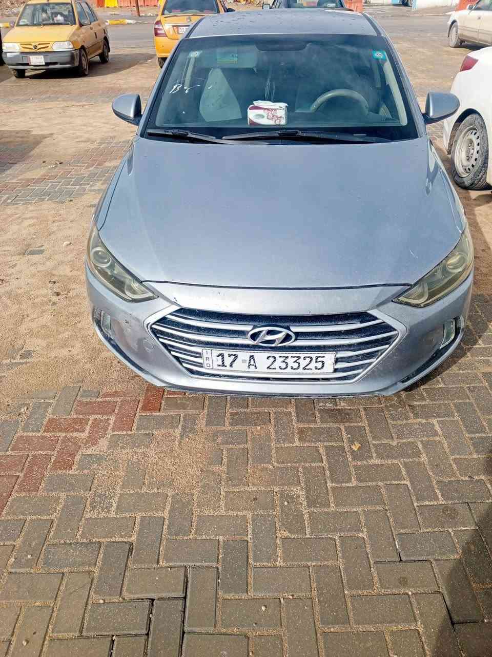 السلام عليكم  النتره للبيع  موديل  2017  وارد امركي 
سياره بيه  صبغ  صفحه بس  ضرره بس جاملغ  خلفي 
جهت  سايق و  صبغ  تكشير.... موبايل.. ***********
سعر.      (١٠٥)    وبيه. مجال. للطيبين   مكاني  الديوانية
