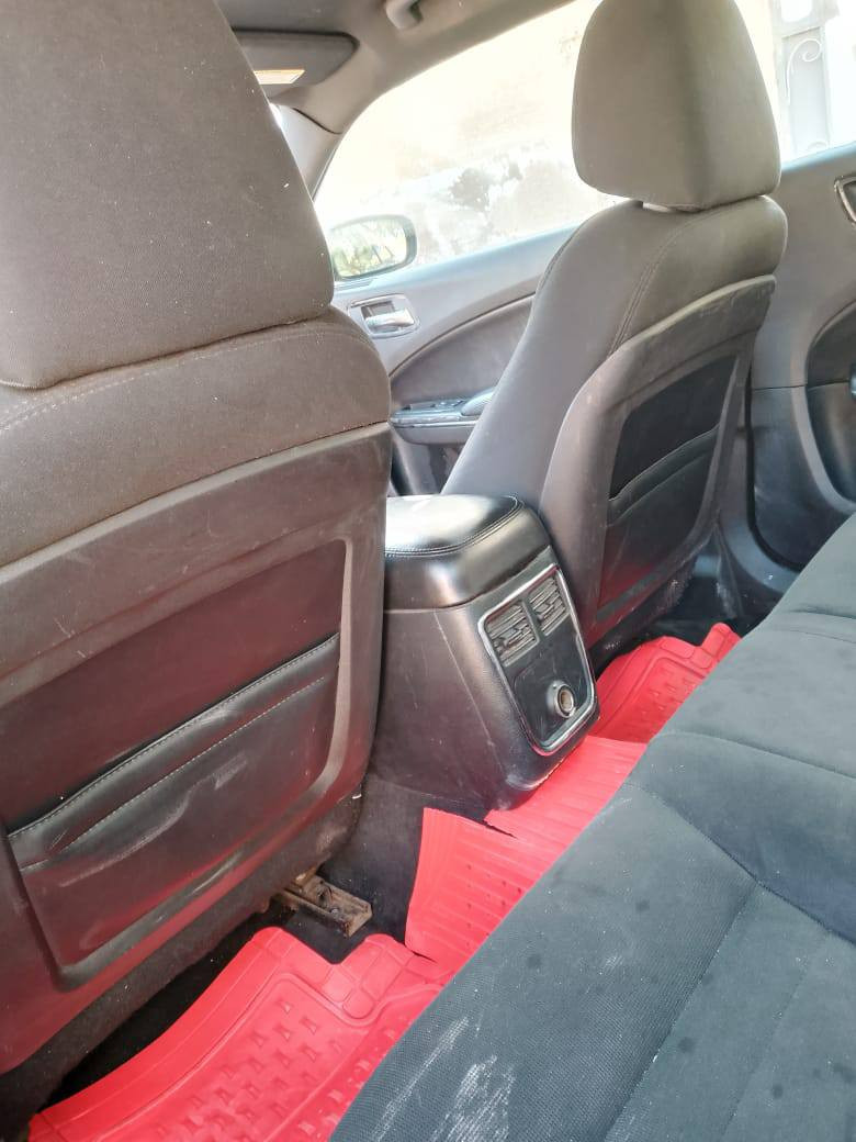 سيارة جارجر للبيع 2014  بأسمي رقمها بغداد مشروع وطني تتحول بأي محافظة
تحكم ستيرن 
مانع انزلاق  
الكهربائيات من الطول للطول جاهزات اسم جطل مابيه 
مكينة كفالة هي والكير برغي ما مفتوح بيه 
حدادية من الطول للطول جاهزة مئة بالمئة
علية إدامة كاملة تخم بلكات حاوية تخم نوزلات حاوية 
السيارة تاخذها متصرف عليها ربع دينار والله كاملة للأخير 
مصبوغة عام بسبب ضربة بأمريكا 
ومكصوصة عكال من القمارة مو كلها فقط (عكال) 
السعر ١٢٠ ورقة وبيها مجال بسيط جدا للشراي
الاتصال 
***********
