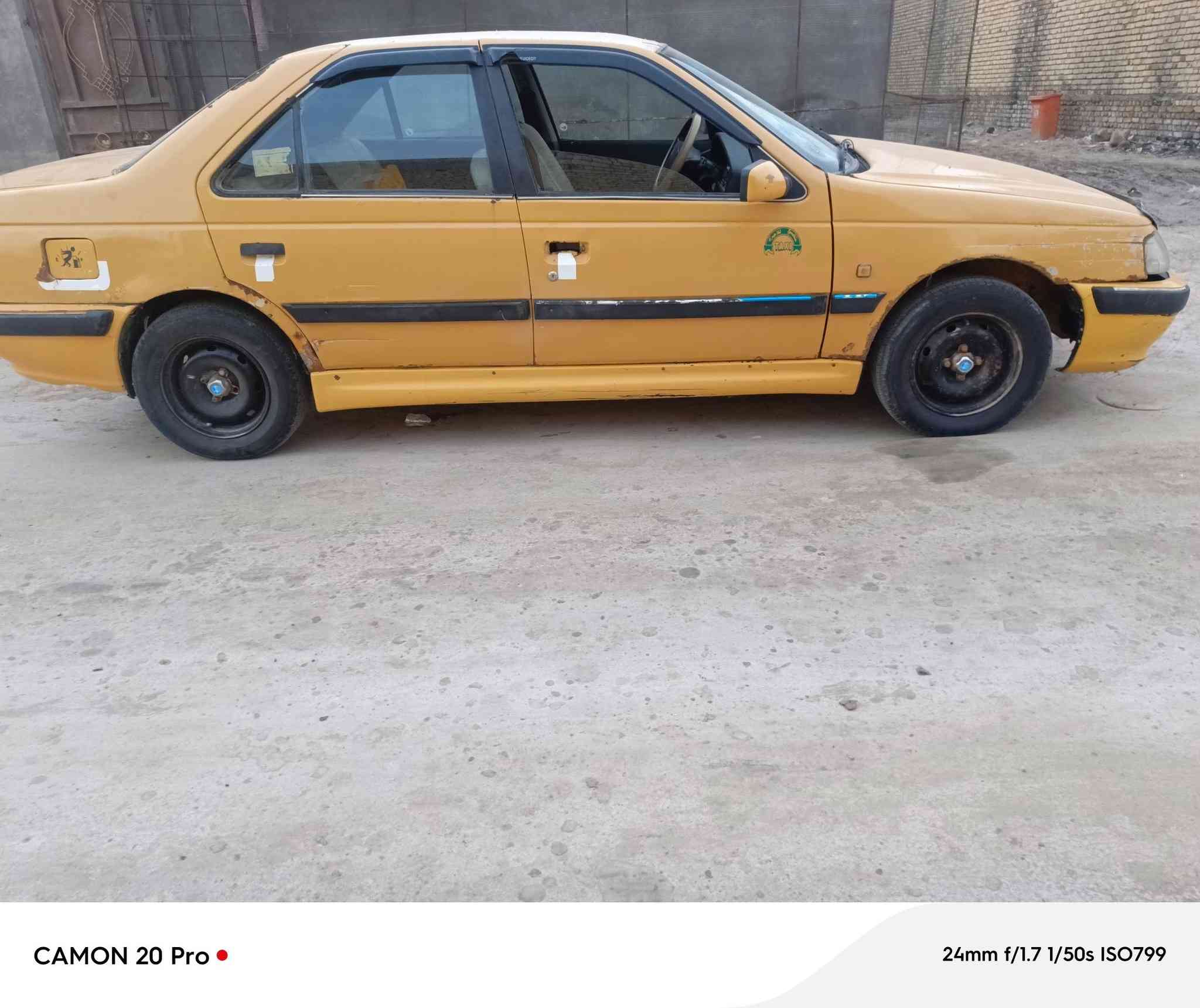 بيجو بارص موديل 2013 سياره مصفره هيئه وغرامات سنويته ل2029 مكينه بيه بداية خيط بخار گير مابيه شي
تخم تاير جديد صارله اسبوع من اشتريته وشديته  كهربائيات شغاله السعر 25 وبيه مجال المكان الناصريه صخيين الشراي يتصل وبيه خير ويدلل ***********
راعيه بالفضيله يريد مداور مشروع وطني
