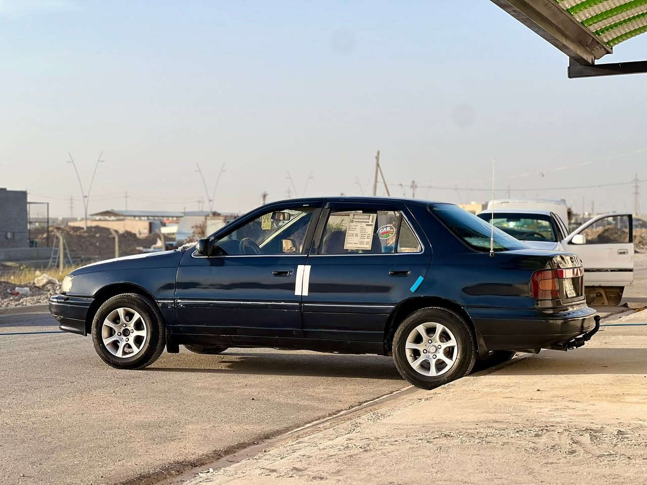 سلام عليكم الانترا موديل 1993رقم مشروع وطني سنويه لسنه 2029كير ومحرك شرط صدر وتايرات جدد كهربائيات شغاله داخل حلو سياره بدون حادث فرممات بلادي السعر 32وبيها مجال ويرهم مراوس للاتصال ***********
