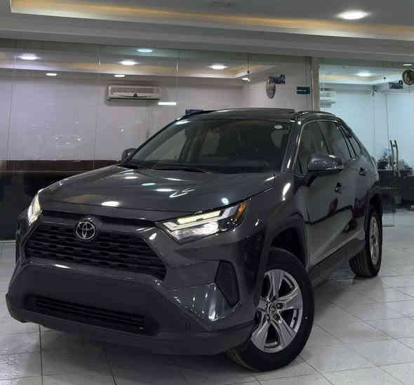 للبيع او المراوس
راف فور فول مواصفات RAV4 2023 XLE PLUS 

سعرها 225 وبيها مجال للشراي 

بجم كبس (بدون ضربة بالبجم )
 بدون ايرباك ( فقط ايرباك التكمة طاك )
ضررها صندوك وجاملغ خلفي

بيها بخصة صغيرة بالسقف على وضعها بالشحن صارت ترجع pdr 

فتحة سقف سلايد
تدفئة كشنات
تدفئة ستيرن
بصمة تشغيل
بصمة ابواب 
رادار امامي
رادار خلفي
رادار جانبي ونقاط عمياء 
صندوق كهربائي 
هاندبريك بصمة 
كاربلاي وايرليس 
عداد نصف دجتل 
وضعيات قيادة 
دفع رباعي 
اوتو هولد
اوتو ستوب 
تبريد مناخين
تبريد قطعتين 
محافظة على المسار 
مانع اصطدام 
كشن السايق كهرباء
لايتات زينون
ويل كب
وباقي مواصفات الراف فور المعروفة

رقم تلفون 
***********
***********
