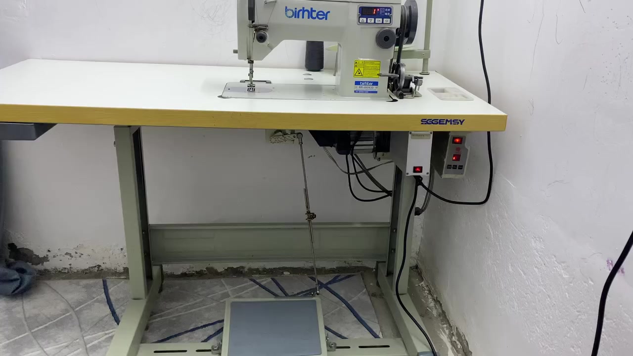 السلام عليكم
مكينه برذر صناعي استخدامه نضيف للبيع
متوفر توصيل جميع محافظات العراق


**إذا كنت صاحب هذا الإعلان وتريد حذفه لأي سبب، رجاءا أرسل رسالة إلى الدعم الفني**