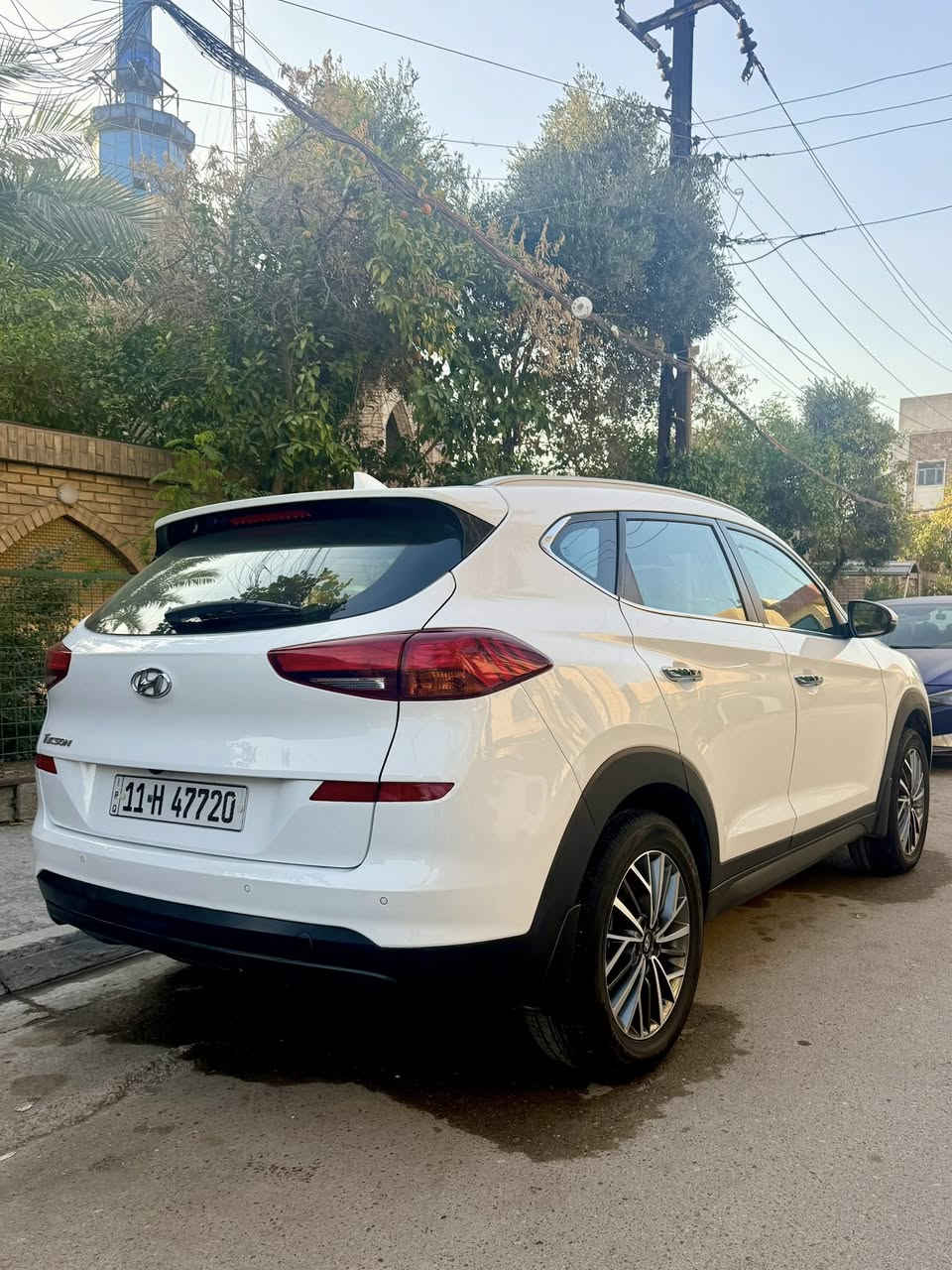 السلام عليكم للبيع
هونداي توسان 2019 خليجي الكاصد كوري فول مواصفات عدا البانوراما
رقم بغداد الجديد باسمي هزة وسنوية ورقم جديد
ماشيه 90 الف حقيقي
سيارة مكفولة كفالة عامة من الصبغ والتبديل والفتح والبارد * بيها 4 اصابع PDR فقط بلباب مال الراكب من جوة بدون فتح ذكرتها للمصداقية *
سايد بريك بلرجل
محرك 2000 دوش
كير 6 نمر AT
مواصفاتها :-
بصمة 
كشن كهرباء
شاحن لاسلكي
حساس امامي خلفي
ترحيب
تحكمات
شاشة ابل كار بلي اصلية
اريل نفكيشن
كامرا اصلية
ثلاجة جكمجة
قطعتين تبريد
مري شفط واشاير مري
لد نهاري وبلوجكترات لد
سبيرها بعده جديد 
شادلها منظومة زنون LED الضوه نهار عالي وناصي
السيارة جاهزة من كلشي وبوضع الشركة وشرط الفحص
السعر 202 وبيها مجال للشراي بعد المعاينة 
للتواصل *********** وبي واتساب
مكاني بغداد / بسماية
