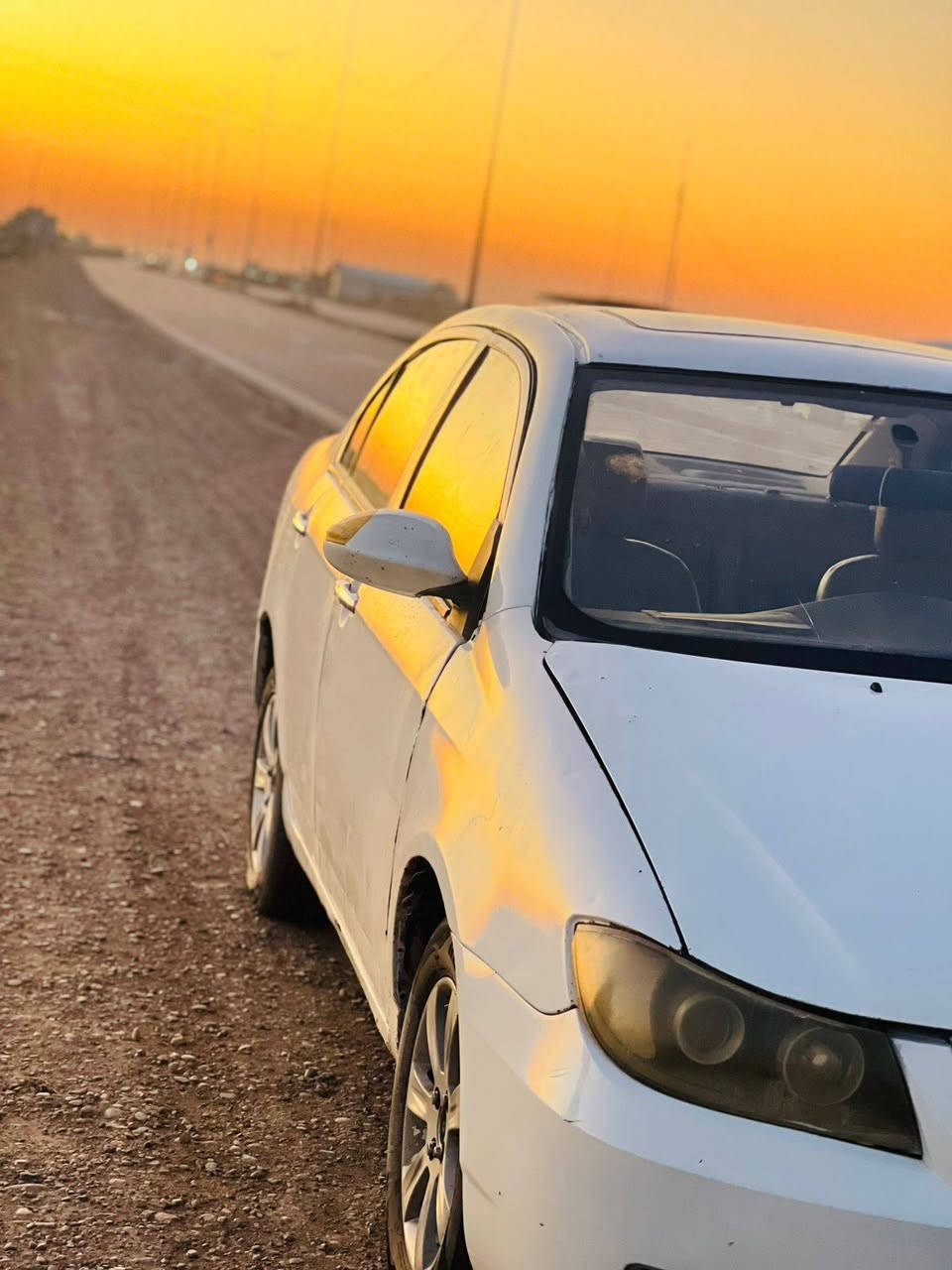 السلام عليكم
للبيع ايفان 620موديل2013
رقم قادسيه گير ومكينه جديدات  كهربائيات شغاله حداده نظيفه السهر 30 
***********
