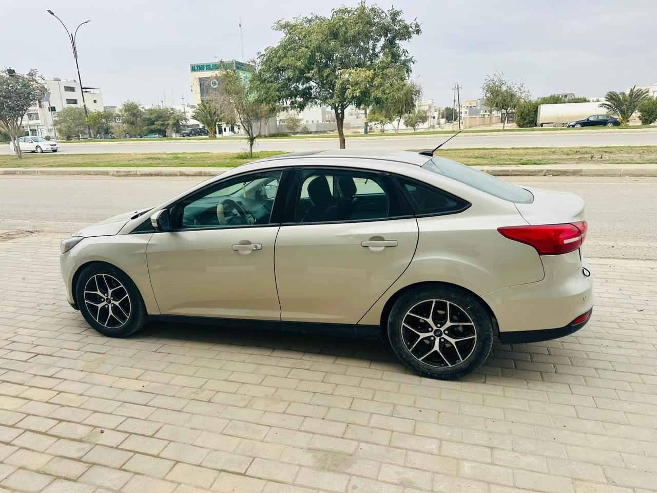 � للبيع فورد فوكس أمريكي 

سنوية جديده وهزه جديد وبراد جديد

المواصفات:
• موديل: 2017
• ماشية: 179 ألف كم
• اللون: ذهبي أنيق
• المحرك: 2000 سي سي
• فتحة سقف (تنتة)
• تحكم استيرن
• المحرك مكفول
• رقم: أربيل
• الحالة: ممتازة ولا تحتاج شيء

💰 السعر: 84 وبيها مجال 

📞 للاستفسار: ***********
عنوان انبار الرمادي كركوك, العراق
