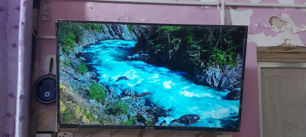 للبيع شاشة TCL انج 4K

الحالة نضيفة جداً وشغالة 100% اي ضرر مابيها 

المواصفات:

.الحجم ٤٣

. بيها نت 

. دقة 4K وصورة نقية

. واي فاي + 3 مداخل HDMI + 2 USB

المكان: النجف الاشرف  مستعجلين علئ البيع اخت الجديده الاستعمال قليل

للتواصل: ***********
