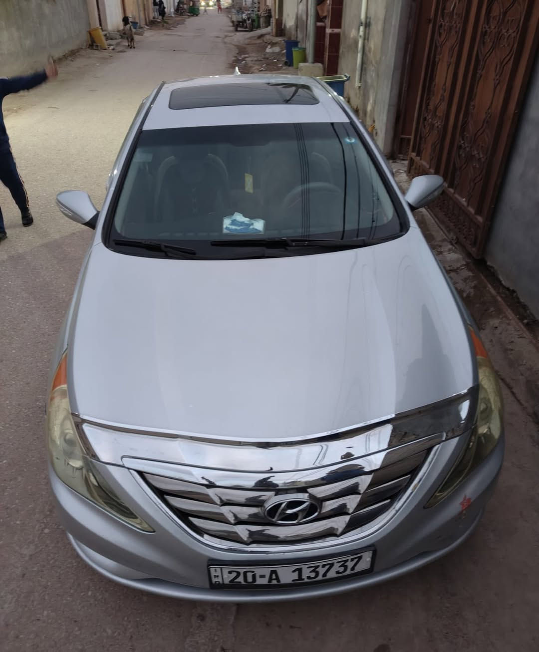 سلام عليكم سوناته موديل 2011 فول موصفات السعر  102  وبيه مجال مكاني بعقوبه بهرز لاستفسار على الرقم ***********
