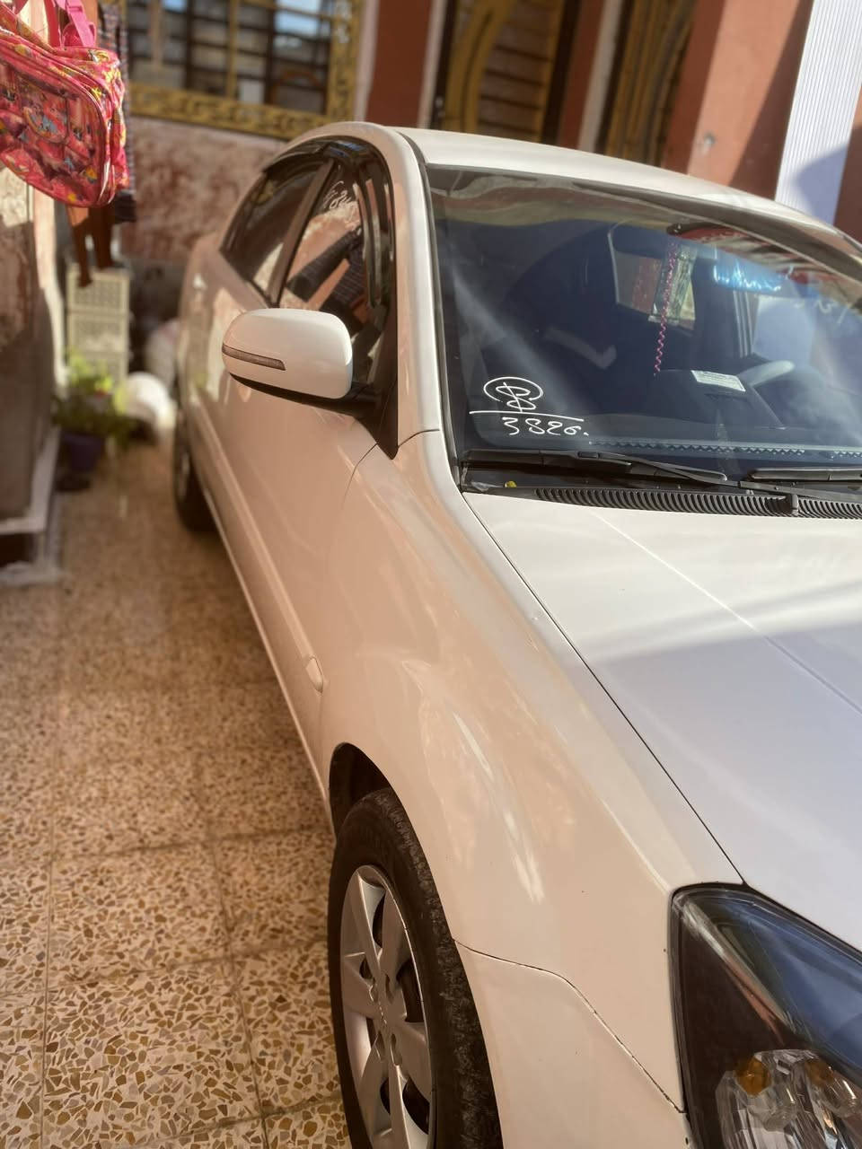 كيا ريو للبيع موديل 2012 جاملغ امامي يمين صبغ بدون دواخل  وبدون بارد سياره حيل حلوه داخل أسود برايد محرك 16 ومنظومة غاز 102 وبي مجال 
***********
***********
