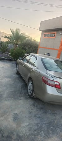 سيارة كامري ٢٠٠٨  سنوية بأسمي رقم بغداد مشروع وطني گير + محرك شرط صدر ...