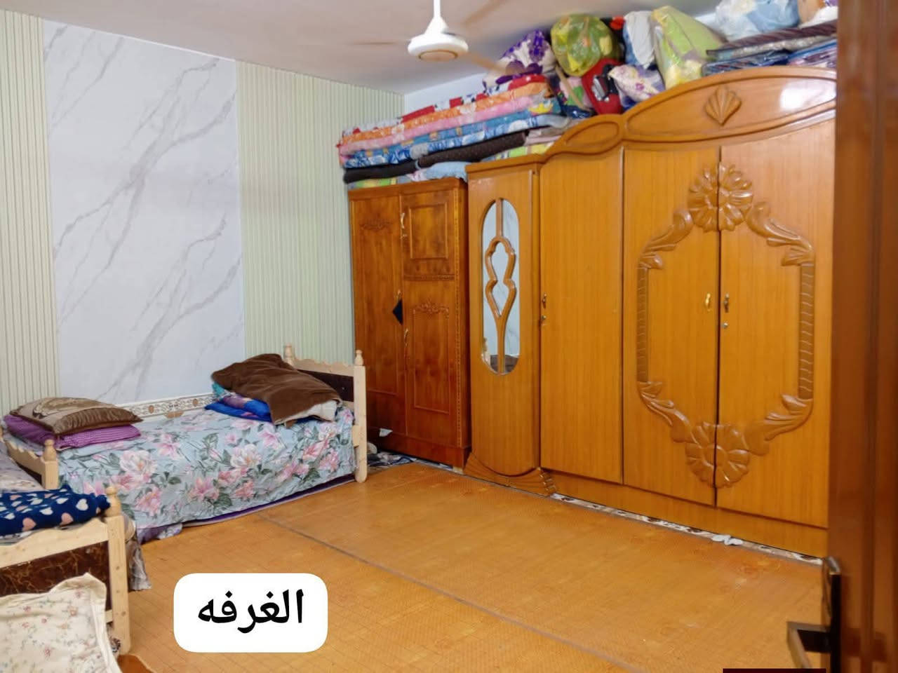 # بيت للبيع بالمهيدية مقابل عمارات الشموخ
بيع مستعجل
المساحة 100م ✅
ثالث بيت عن الشارع العام فرع امجد للصحيات 
بيت مرتب 
البيت بناء فرمستون 
سعرة جوا البلاش مال محتاج 
بسعر قطعة بالمهيدية 
للتواصل 
***********
***********
