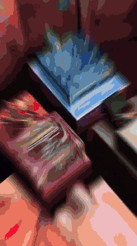 صار عدنه عرض يخبل عطور اصليه شرط الفحص رسلونه وتدللون ‭٠٧٧٠ ٦٢١ ٩٧٠٠‬
