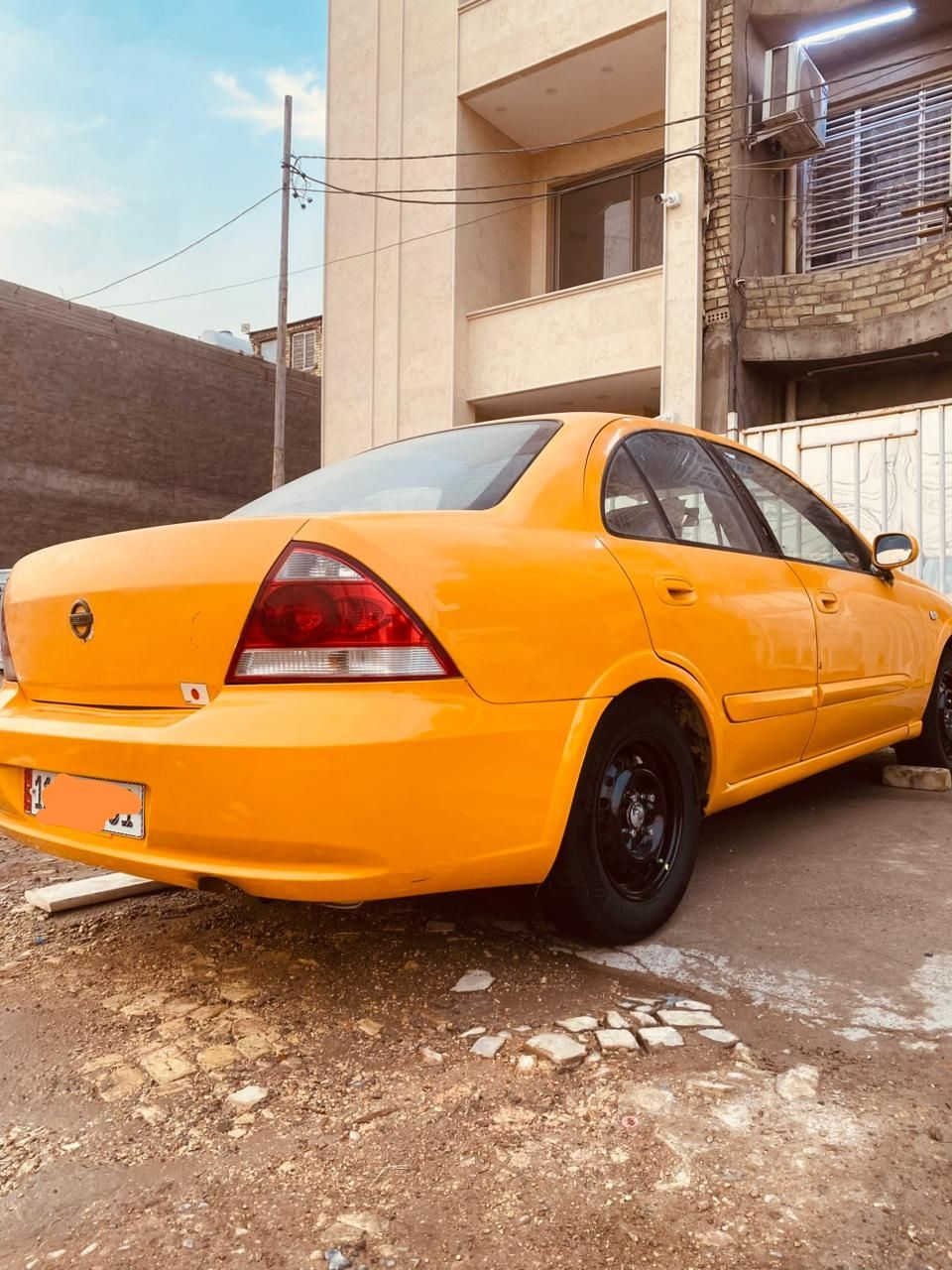 السلام عليكم نيسان سني كوري سامسونك مديل. 2009سياره جاهزه وكبل  للشارع تخم تاير صدر جديد كير مكينه كفاله السونر مرفق ويه الصور. السياره بسمي وتحويل ثاني يوم السعر. (80)وبيه مجال ***********مكاني الدوره.
