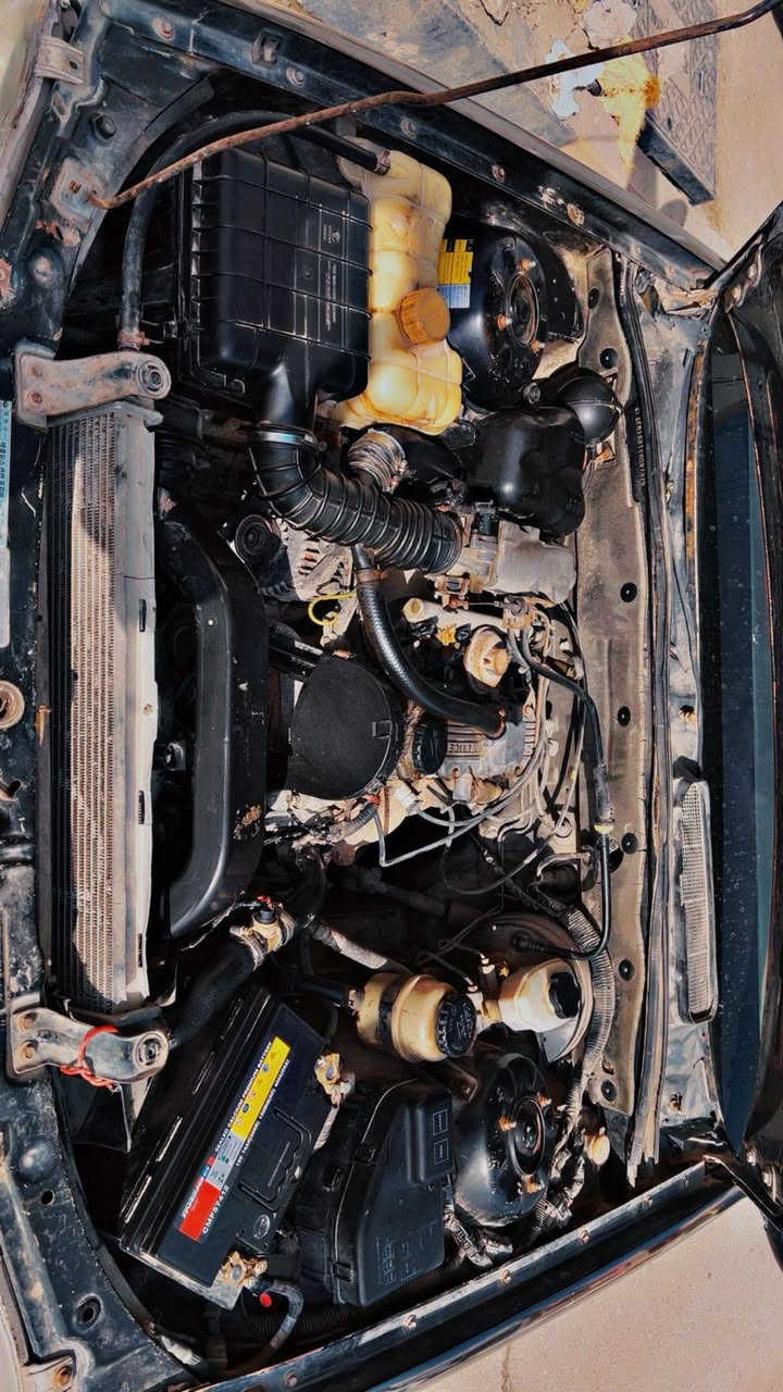 السلام عليكم
دايو برنس موديل 1997 سنويه 2029 سياره نضيفه تعمير جديد لا خياس ولا غيره مكينه وكير جدد حداديه جديده منضومه بانزين جديده دشبول جديد كهربائيات كلها شغاله نقصها بس كمبريسر الفان شغال السياره مصروف عليها عنواني ذي قار ناصريه 
سعرها ب34 وبيها مجال تحويل ثاني يوم
للاستفسار الاتصال بالرقم 
0781 083 7236
