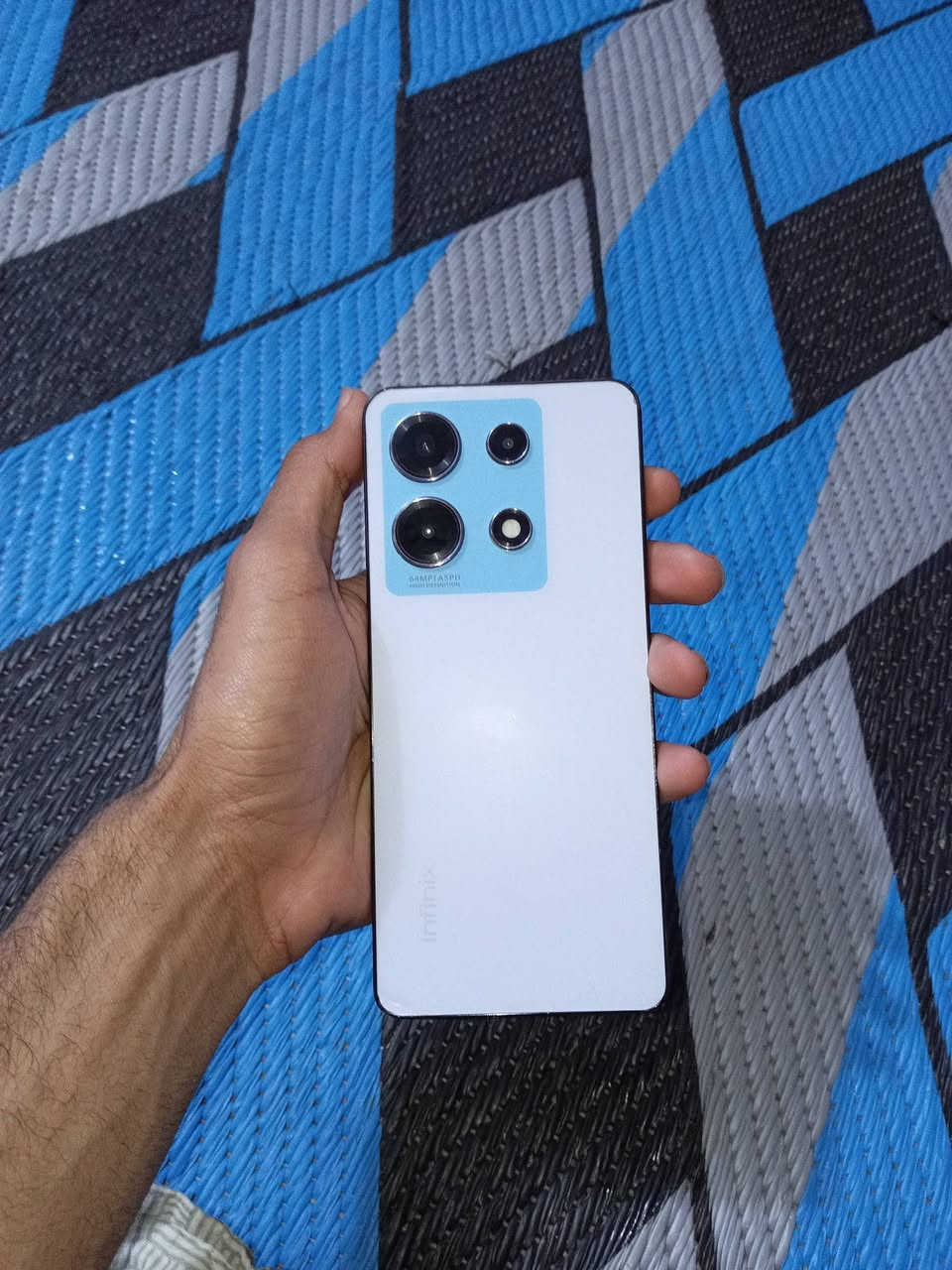 سلام عليكم جهاز Infinix NOTE 30
ببجي90فريم ذاكره256 مراوس شعندك نزل الجهاز فقط كسر بل شاشه. مكاني نجف حي ميسان


**إذا كنت صاحب هذا الإعلان وتريد حذفه لأي سبب، رجاءا أرسل رسالة إلى الدعم الفني**