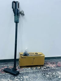 مكنسة كهربائية • غير مستخدمة • قوية