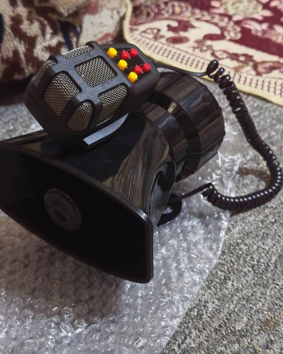 للبيع
1باجات عدد 3 وشيش مالتهن باج اصلي ثقيل سعره الواحد 15
هورنات بوش صوت قويه وحلو  ب 20
حاكيه كامله بيه7 اصوات مال شرطه وهل شغلات  ب25
كل شغلات جدد مامستعملات
مكاني كربله
 توصيل ماعدي


**إذا كنت صاحب هذا الإعلان وتريد حذفه لأي سبب، رجاءا أرسل رسالة إلى الدعم الفني**