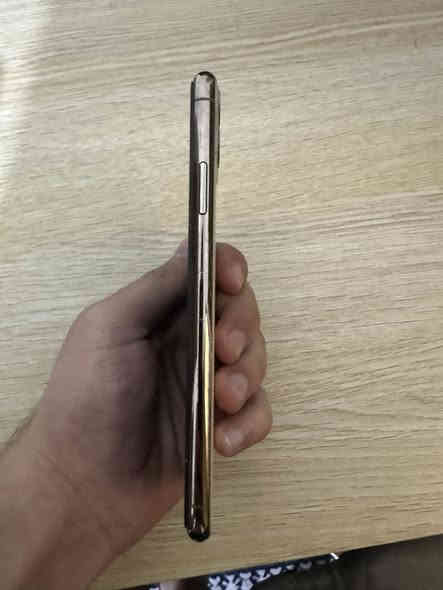 السلام عليكم 
ايفون ١١برو ماكس ذ٦٤ بطارية٧٤ الجهاز نضيف الظهر مبدل 
مكاني بغداد الجديدة *********** السعر٢٥٠وبي مجال
