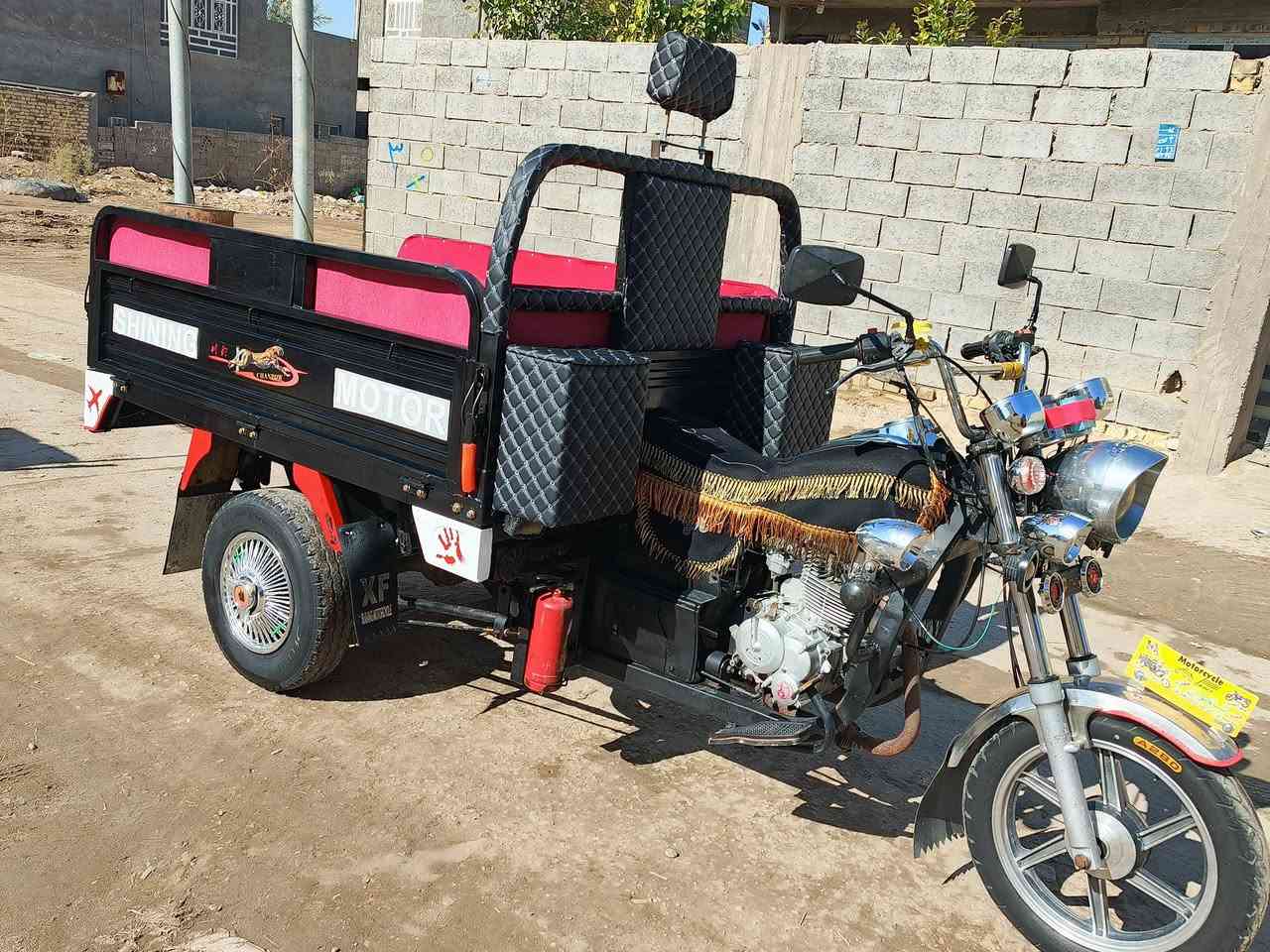 السلام عليكم ستوته جمره صقر موديل 2023ستوته مكفوله كفاله عامه اوراق اصولي كهربائيات كلها شغاله ستوته مال جناي تخم تاير جديد ستوته مجمبزه مال جناي ترايك وين ماچان 
سعرها 1850وبيه مجال حك جيه 
المكان حله ورديه خارج يم معمل ابو كيره 
رقم الهاتف ***********
