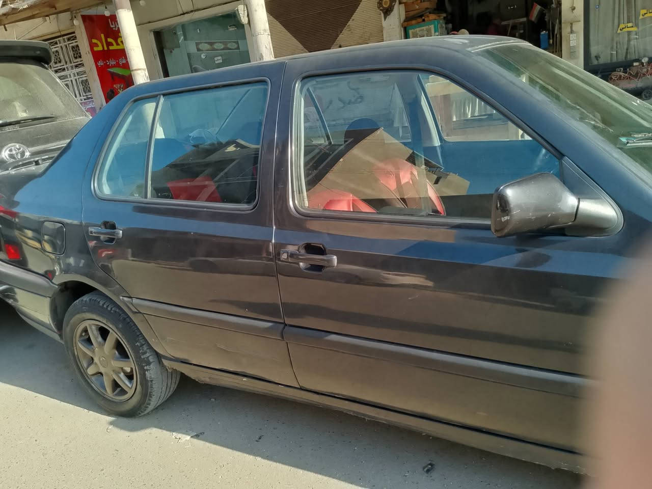 سلام عليكم كولف للبيع مكينه مكفوله كير مكفول موديل 93 سياره مصبوغه جماليه العنوان  الكراده رقم الهاتف *********** سعر 45
