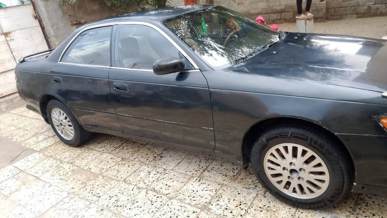 سيارة مارك نفخ للبيع سياره نضيفه مصبوغه حزام جنطه قماره كفاله محرك ونجي دواخل نضيفه تخم تاير نضيف سياره خير من الله وين ما تريد شقل وطلع سعر 50وبيه مجال رقم كربلاء سنويه 27المكان الناصرية قضاء الدوايه الاستفسار اكثر اتصل /***********

