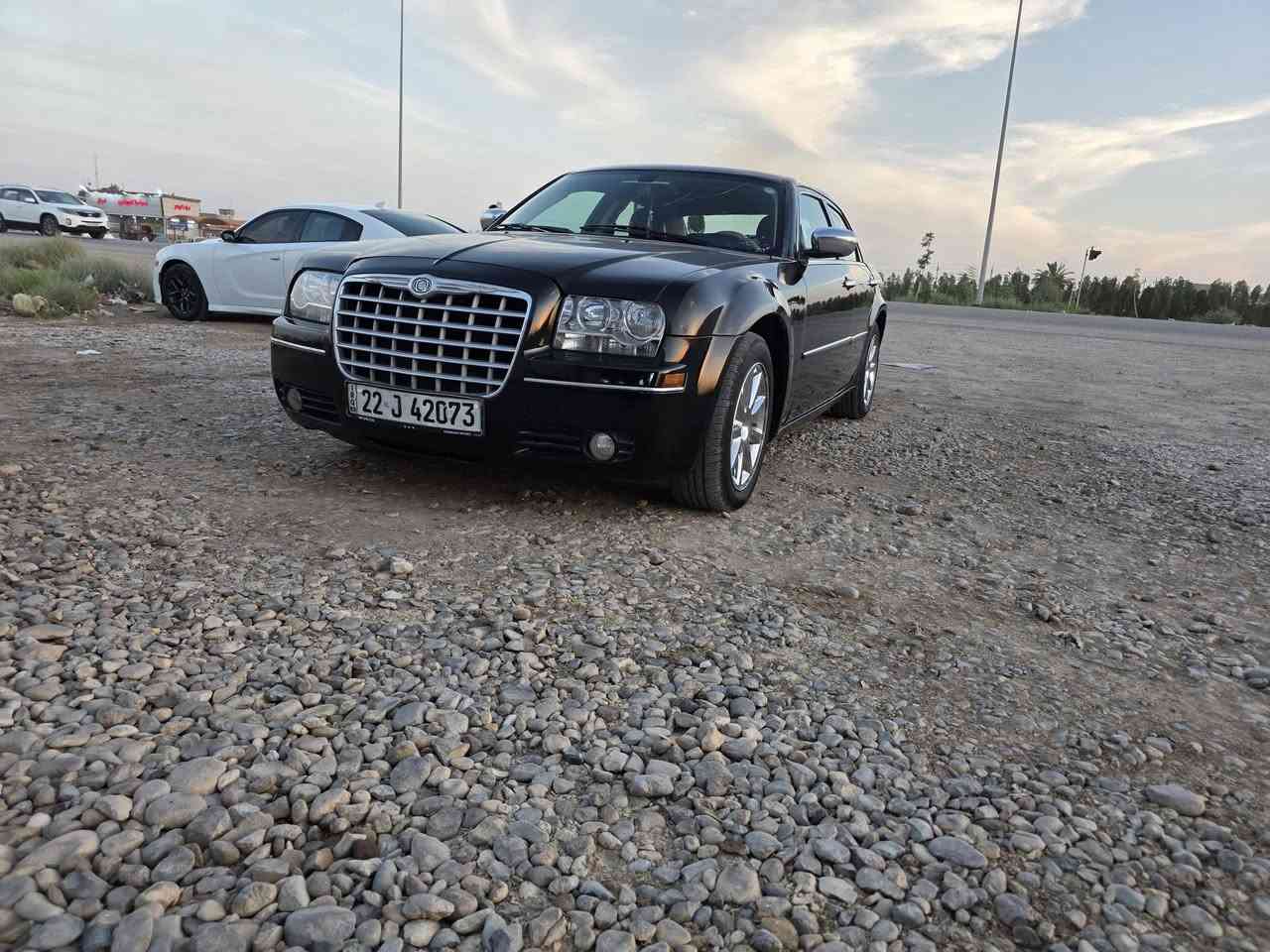 سلام عليكم للبيع اوباما ٢٠١٠ اربيل بسمي مكينه٣٥٠٠ سياره جاهزه مكينه وكير واكسل وتخم تاير وحداديه خلفيه اماميه جديده وتبريد جديد جاهزه للعمل حادث جاملغات خلفيه وبار بالقماره  اكفلها من الكلبه والكص والعيب الشرعي السعر ٩٨وبيها مجال واسط شيخ سعد***********
