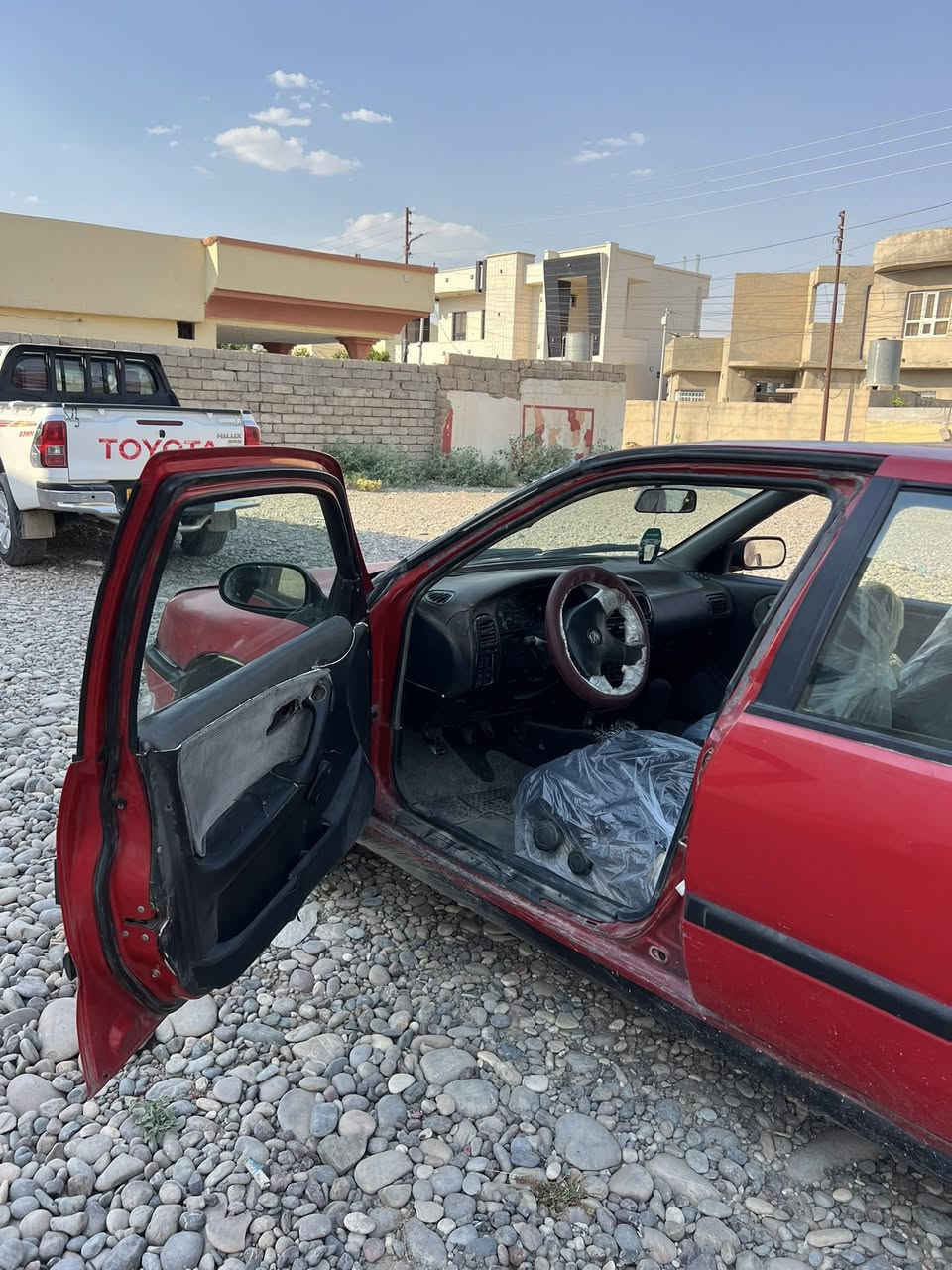 سلام عليكم نيسان براميرة للبيع مستعجل
محرك 20 شرط فول نشاط 
گير شرط 
صدر فول
جوز تايرات امامي جديد
رقم دولي تحويل مباشر السنويه 2030
مكفولة من الخياس 
بس الگشر يعوزو ترتيب
سعر20 وبي مجال 
***********
