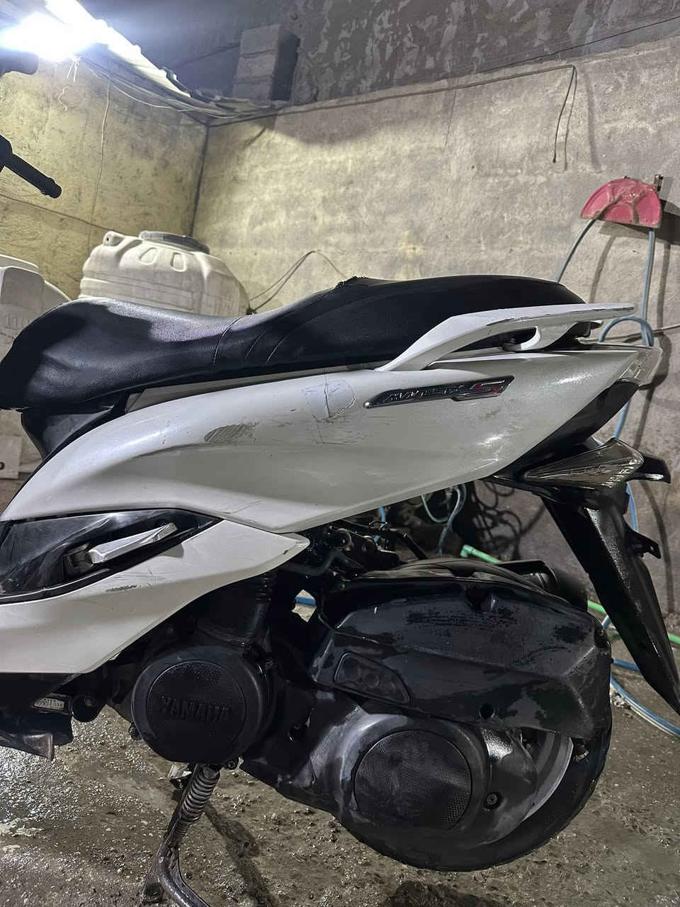 ماجستا اس ماكس 2018 السعر 850 وبيها مجال
مكاني بغداد الكاضميه
المحرك مكفوله صوت ناعم 
اوراق مرور بيها واصل للكمرك
رقم الهاتف ***********
دراجه مكفوله كلشي شغال بيها
