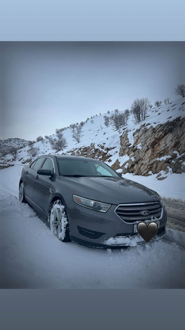 Ford taurus sel niva 2013 فول ماوسەفاتە سەیارەکە زۆر تازە ماوەتەوە تەنها ١٦٠ هەزار ڕۆشتوە بێ بۆیاخە بۆ زانیاری زیاتر پەیوەندی بکە *********** السليمانية, العراق
