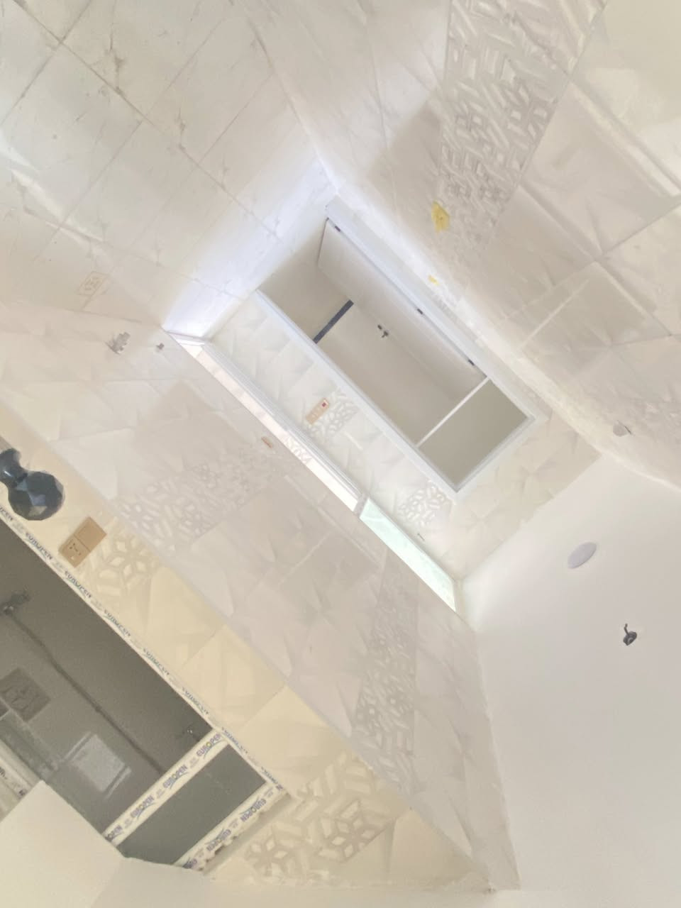 بسعر٦٥ وبي مجال قليل
السلام عليكم دار للبيع مساحه60 متر 

يحتوي ع صاله ومطبخ ومنؤر وصحيات وغرفة نوم 

الطابق ثاني يحتوي ع غرفة نوم وحمام 

جنس الاارض طابو زراعي سند ٢٥ 

الموقع منطقة الدوانم قرب الشرطه الخامسه والتراث 

شارع ابو نزار 

للاستفسار اتصل*********** متوفر  واتساب
