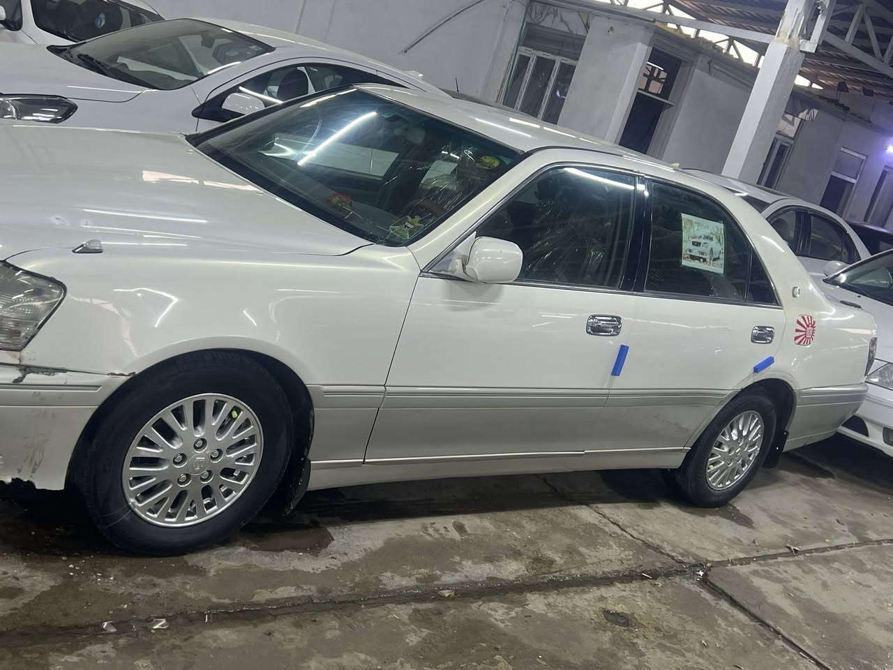 سلام عليكم للبيع ملكه مديل 2000 مكينه 2500السياره جديده مكينه وكير وصدر وتيارات جديده سعر30وبيه مجال قليل مكانه صلاح الدين بلد ***********
