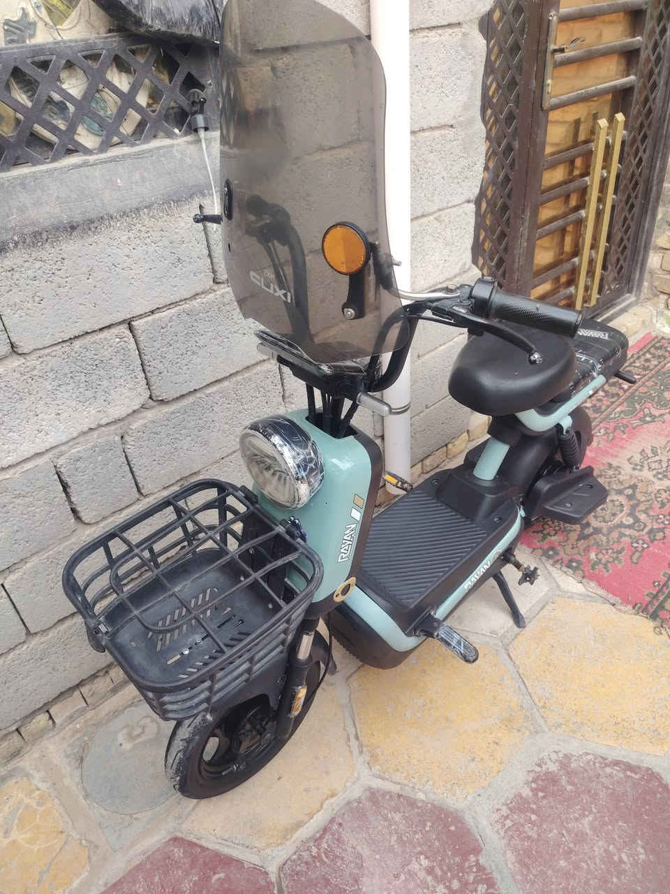 دراجه شحن الريان R9 الحجم 14 
كفاله عامه من اي عطل والشحن خير من الله 
تشغيل عن بعد وسويجين وياها وشاحنه 
السعر 300 وبيها مجال بسيط حك الكروه


**إذا كنت صاحب هذا الإعلان وتريد حذفه لأي سبب، رجاءا أرسل رسالة إلى الدعم الفني**