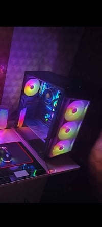 رايزن ٥٦٠٠G • رام ١٦GB ٣٦٠٠MHz • SSD ٥١٢GB NVMe