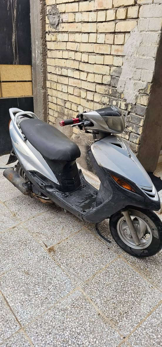 سلام عليكم 
ماكس 140 للبيع الدراجة محرك خير من الله يطلعلك معدل، 
نقوصاتهة قليلة ومو اساسية. جنت اروح بيهة للشغل بالزعفرانية وارجع يعني مال شغل ،الدراجة عارضهة ب350 وبيهة مجال حك الجية مكاني جسر ديالى الجديد منطقة الكرغولية 

 الشراي يتصل على الرقم هذا
*********** بي واتساب
