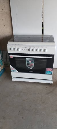 موجود غراض منزليه للبيع سعر مناسب 07824889472