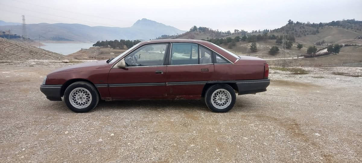 ئۆپڵ ئۆمیگا نرخی 15 گە لا پاور سلایت مە کینە 20 گێر عادی  کارە بایی مە زبوتە مە کینە گێر اکسل بێ عە یبە سە نە وی و وە کالە ی لە گە ڵە ئە وە لیاتی مە زبوتە تنها فرۆشتن *********** _*********** دخان, السليمانية
