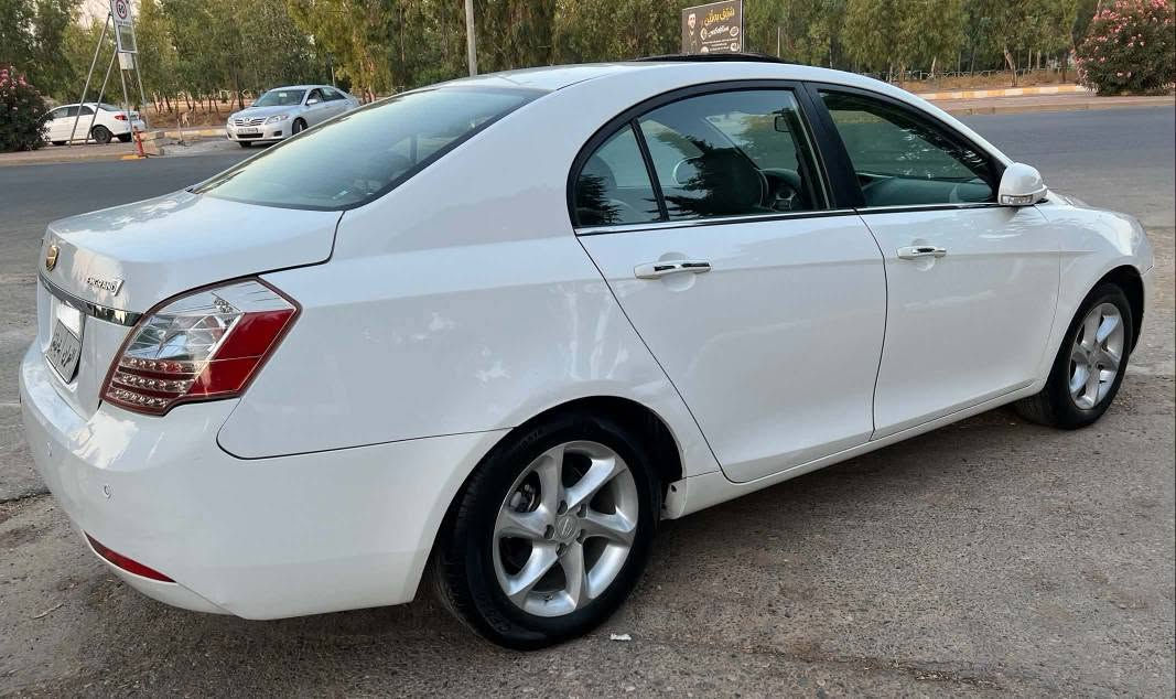 جیلی X7بێ صبوغ مۆدیل 13 ڕەقم صلێمانی تۆماتێک فول مواصفات کێرومحرک شرط سعر 60چەم چەماڵ *********** شمشمل, السليمانية
