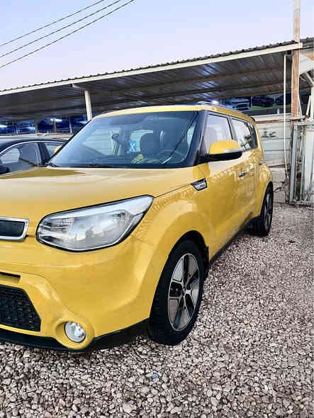 كيا صول موديل 2015 خليجي مكينه 2000 دوش مرغوب. مكفوله  من صبغ وتبديل فقط مكانين بارد زغار اربيل سنويه جديده ورقم هزه جديده سياره وضع شركه جديده كلش ونضيفه. سعر 127 قفل مكاني ديوانيه. *********** بغداد
