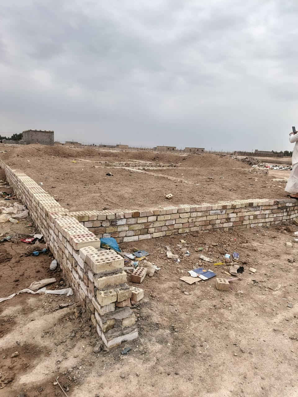 سلام عليكم بلتو 300كله طابوك شارع ابو ثلاجات نهايته ‏‪***********‬‏
