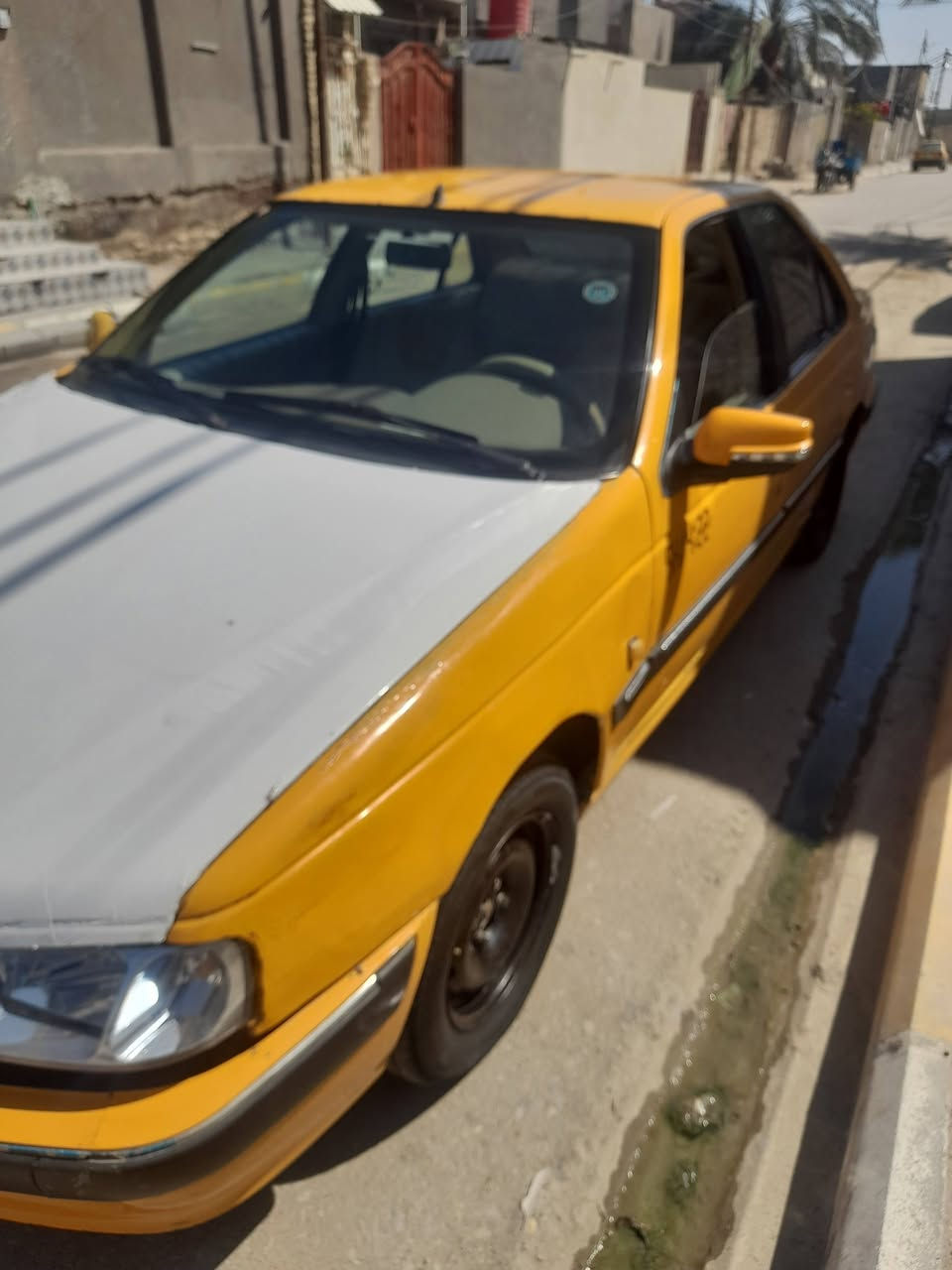 بيجو بارس موديل ١٨ ب ٤٥ البنيد طاير عل قماره بس موكلش وبيهه تبديل باب الخلفي الأيسر 
كير محرك شرط تخم تاير جديد حداديه جديده مكان السماوه رقم ذي قار


**إذا كنت صاحب هذا الإعلان وتريد حذفه لأي سبب، رجاءا أرسل رسالة إلى الدعم الفني**