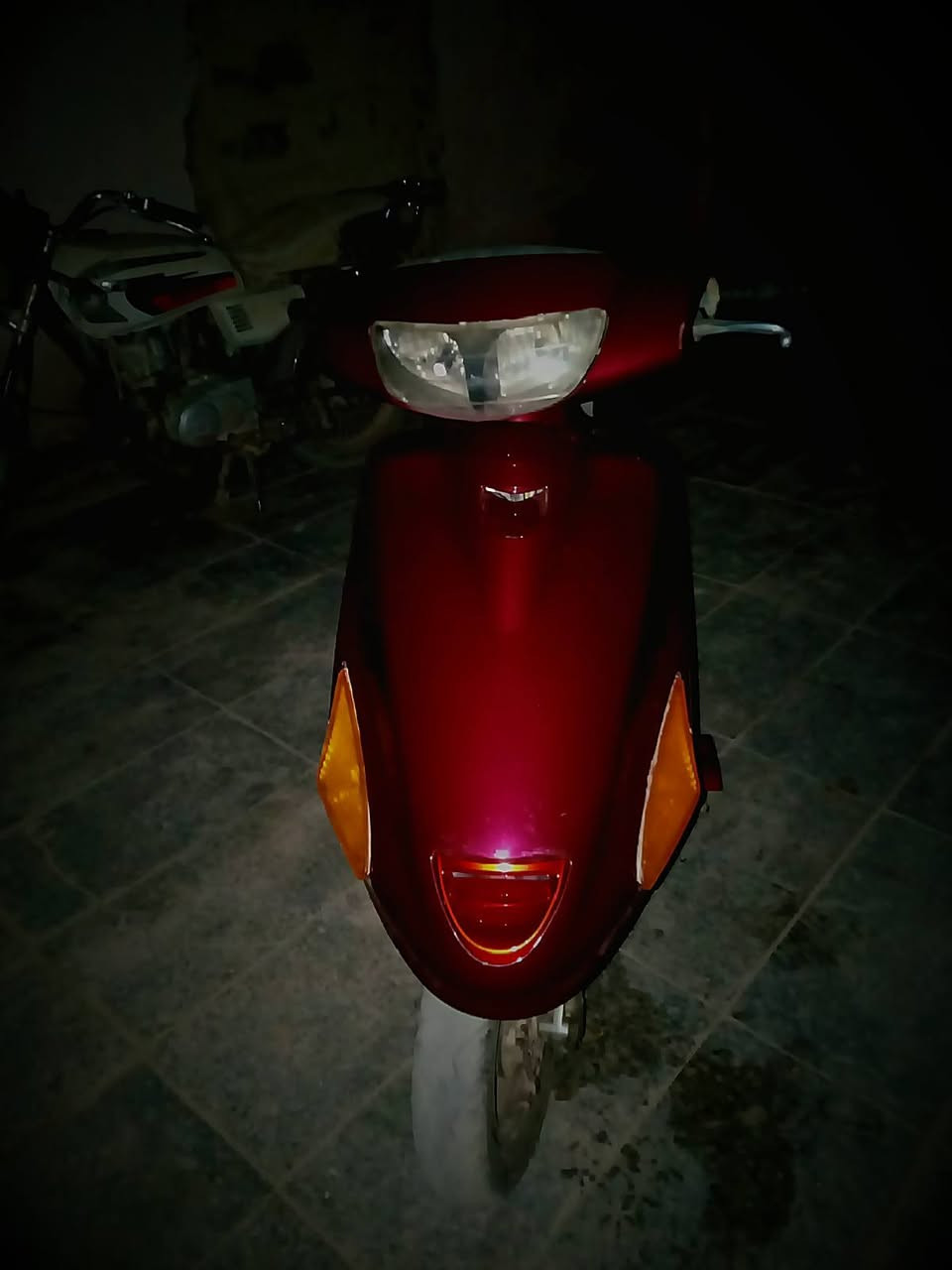 فراشه للبيع نثيه مفتوحه سعرهه ٣٢٥ مكاني دوانيه حي العسكري مبدل بيهه بوشه وبستم ولفات كلشي يشتغل بيهه سلف وهندر باتري جديد تايرات جدد


**إذا كنت صاحب هذا الإعلان وتريد حذفه لأي سبب، رجاءا أرسل رسالة إلى الدعم الفني**