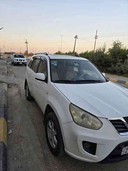 السلام عليكم  سياره تيكو باسمي موديل ١٤ محرك  ٢٠٠٠ كير ميكانيكي رقم واسط انكليزي جديد هزه جديده جاهزه كامره شاشه حساس خلفي سونار مرفق بالصور  السعر ٧٢ ورقه مكانه واسط الحي  للمزيد اتصل عالرقم  ***********
