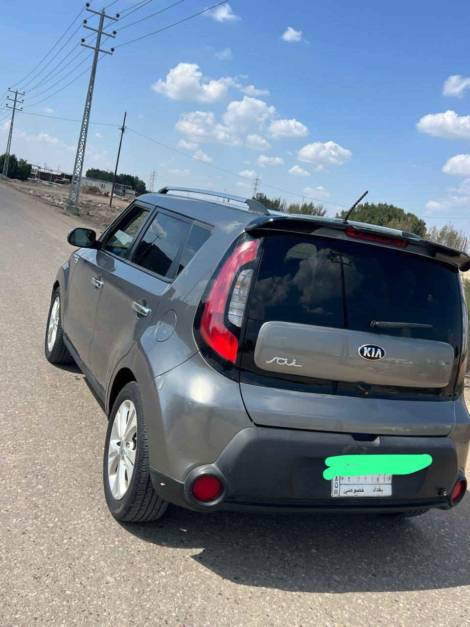 السلام عليكم
السعر ١٠٢ 

صول 2015 امريكي مكينه ٢٠٠٠ رقم بغداد تحويل مباشر  حادث مرفق مع الصور مابيهه خلاص حادث بدون ايرباك السيارة بجم كبس حداديه تخم تاير تبريد صدر جاهزه وجديده كلش السيارة بيههه قطعتين كلير فقط من امريكا بدون حادث السياره دمام خلفي تحكم ستيرن كامره حساس  ماكو هيج اسعار وبالعافيه ع لصيًر من نصيبه 
مكاني بابل 
فقط الشراي يتصل رجاءً اخوان بس بيع بدون مراوس 
***********
