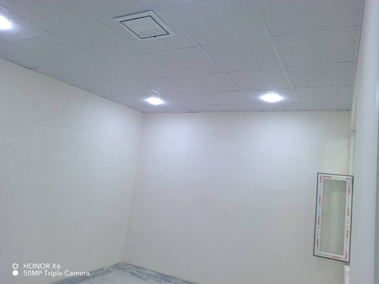 رقم الاعلان 2318
#دارللبيغ 100م
صفر مامسكون zero
كركوك بنجاعلي قريب جامع رقيب
#مكونات (غرفة نوم مطبخ استقبال وصحيات وكراج سيارة)
فول خدمات
فرع عريض
فرع تبليط
نظام دكت
فول سيراميك
قريب من مدرسة
#سعر 41مليون وبي مجال
☎️*********** واتساب
☎️*********** فايبر
#مكتب_ازاد_للعقار
