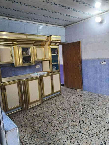 دار للرهن  ... مساحة 200 متر  
رهينه 20 مليون قفل مدة سنتين 
الموقع ... سايدين المطار خلف مدرسة سما بغداد الاهليه 
يحتوى على ... غرفتين وصاله ومطبخ واستقبال وصحيات ومكشوفات وطارمه . للاستفسار *********** 
كلوله من طرف علي علي أمانة ابو فاضل
