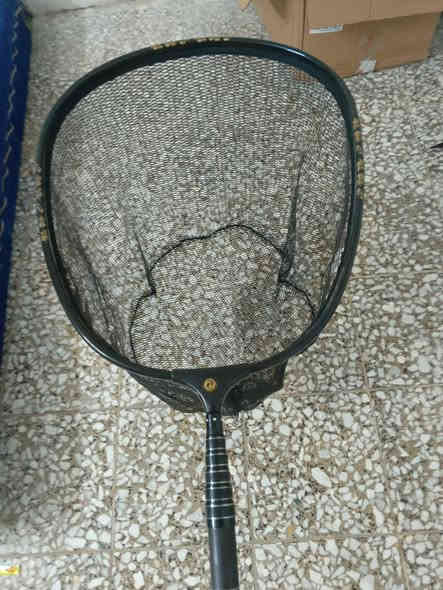 يا الله عيني شاكف مال صيد حجم اجبير عرض 50وطل 300متراسلايت مال الشاكف يجي كاربون مقوة موالمنيوم سعر الشاكف 15الف العنوان بغداد الدورة شارع ستين رقمي *********** يوجد خدمة توصيل الجميع المحافضات 5تالاف الحجز ولاتصال على الواتساب او على الخاص
