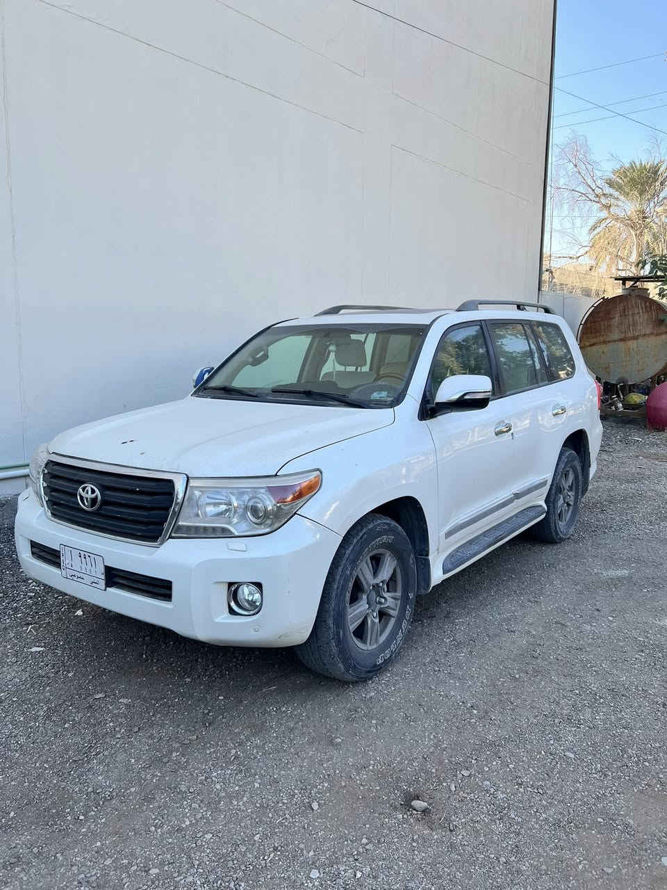 لاندكروز ٢٠١٢ بيه بابتين جهة السائق مبدلات نفس اللون
رقم مثنى باسمي مكان السيارة الكاظمية السعر ٢٨،٠٠٠$
هاتف ***********/***********
