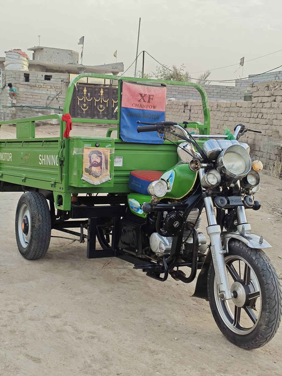 السلام عليكم ستوته للبيع 23 رقم بصره مكاني البصره قضاء المدينه والشراي ب خدمته  سعر خاص ملاحظه انا مكلف بالنشر هذا رقم الولد,***********
