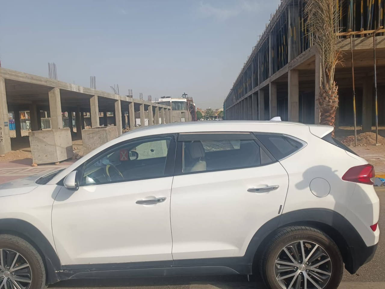 السلام عليكم بعد التوكل على
هوندا توسان للبيع مديل 16 وارد خليجي سياره نضيفه وحلوه سونار موجود بل صور مذكور كل تفاصيل رقم اربيل ساقط  ماشيه 194الف  تبريد منضومه جديد تفاصيل موضحه مكاني نجف السعر 150 ولكل قادم كرامه 
*********** بي وتساب
